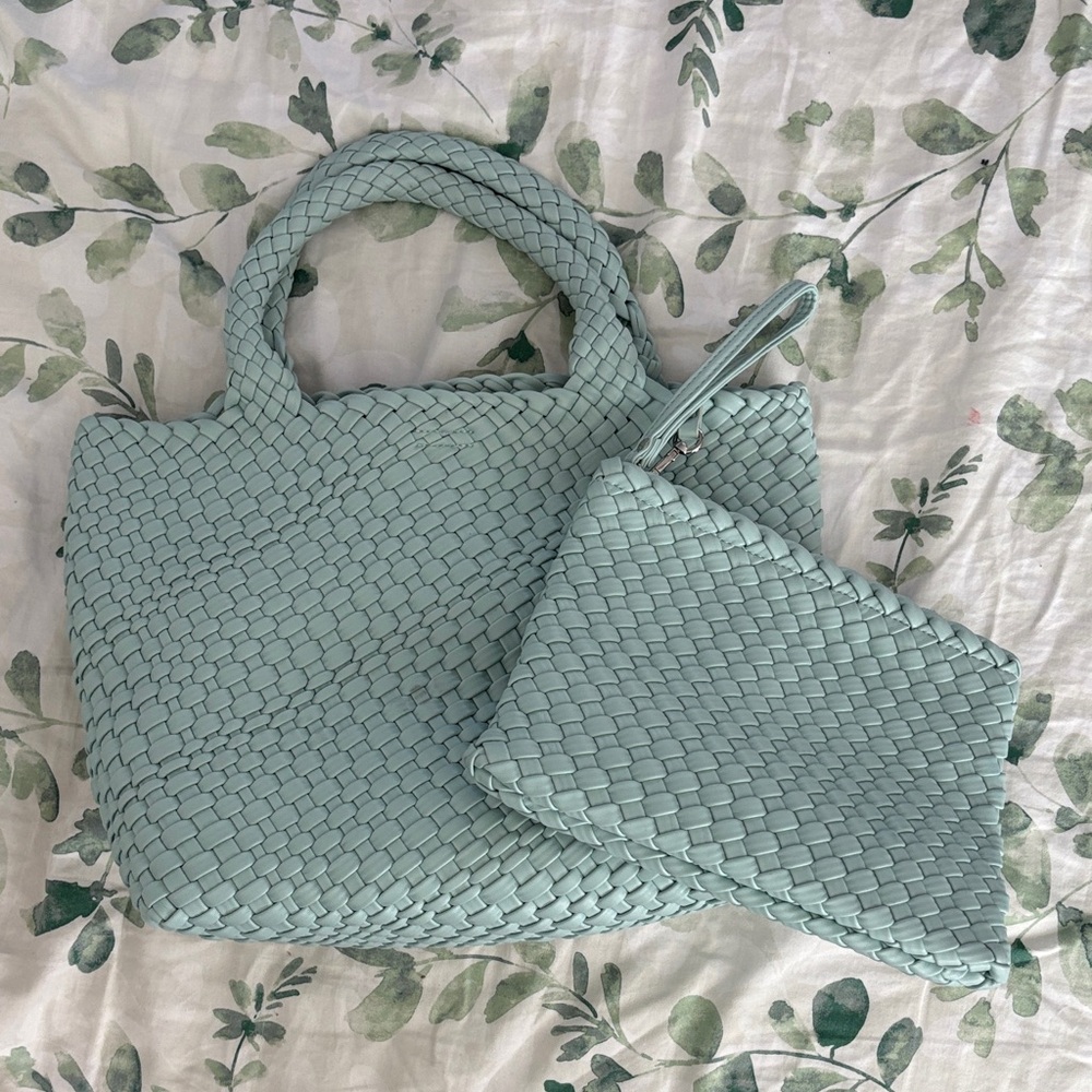 Rachel Zoe Woven spring summer Tote and Pouch – Mint Green